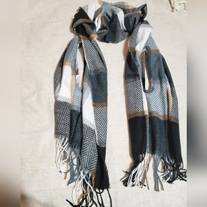 Woman's Scarf Blanket Plaid Shawl Wrap With Arm Holes Multicolor